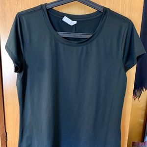 Under Armour driwick workout shirt